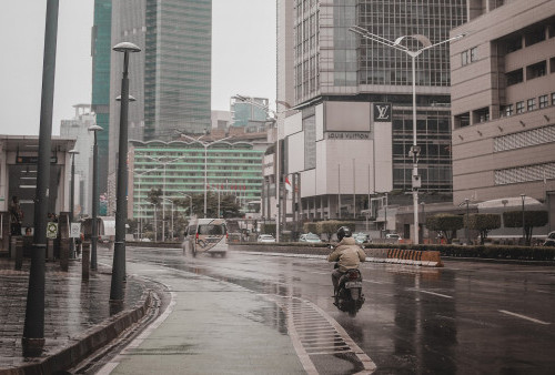 Waduh! BMKG Perkirakan Cuaca Jakarta Barat dan Jakarta Selatan Hujan di Jam-jam Segini, Intip Cuaca di Tangerang Hingga Bogor Hari Ini!