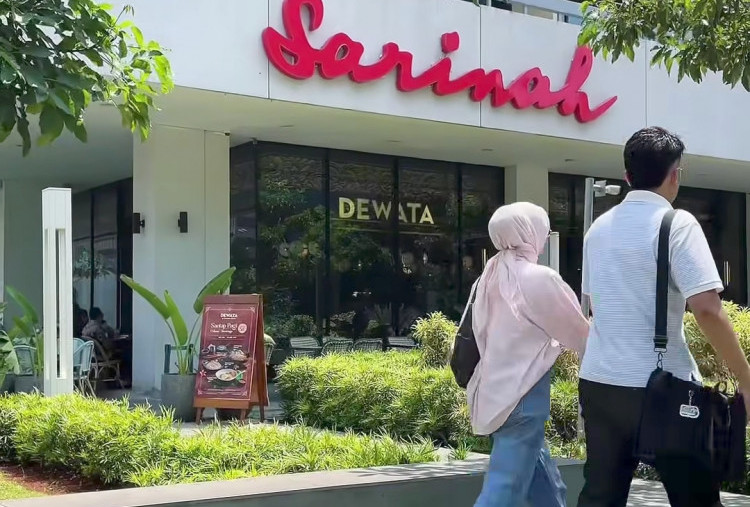 Papan Reklame Samping Sarinah Thamrin Kebakaran, Netizen: Baru Tadi Foto-Foto