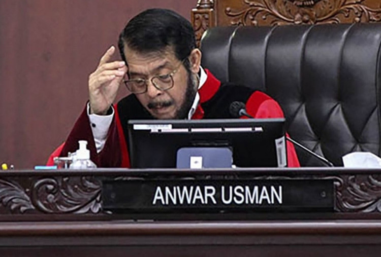 Paman Gibran Dapat Surat Peringatan MKMK, Disebut Hakim MK Terbanyak Absennya