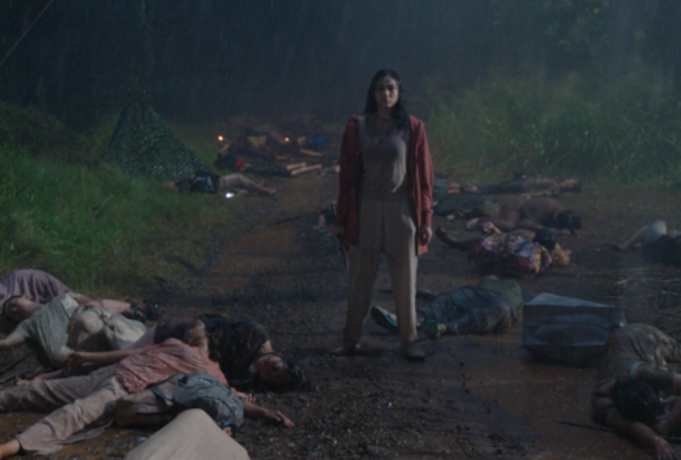 Film Bisikan Desa Gringsing Rilis First Look, Tampilkan Teror Mencekam dengan Virtual Production