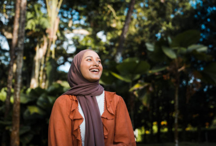 5 Cara Mix and Match Korean Style untuk Hijabers Agar Tetap Stylish dan Sopan