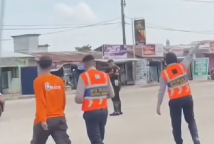 Viral Relawan Banten Bawa Bantuan ke Aceh Diduga Dipungli Oknum Dishub di Palembang