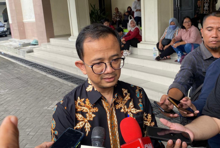 Rapat Paripurna, Gubernur Jatim Batal Hadiri Sidang Tipikor Dana Hibah