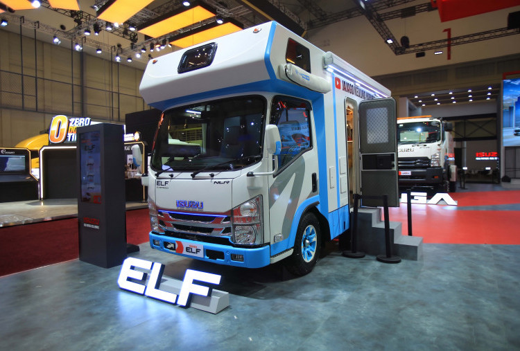 GIIAS 2026: Isuzu Tampilkan Inovasi Campervan Berbasis ELF NLR, Perkuat Industri Karoseri Nasional