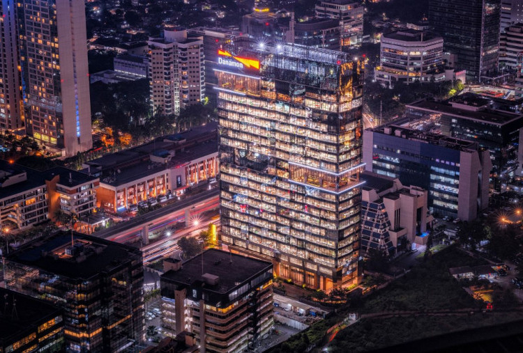 Tips Liburan Aman Tanpa Cemas dengan #JanganKasihCelah pada Penipuan Saat Bertransaksi dari Danamon