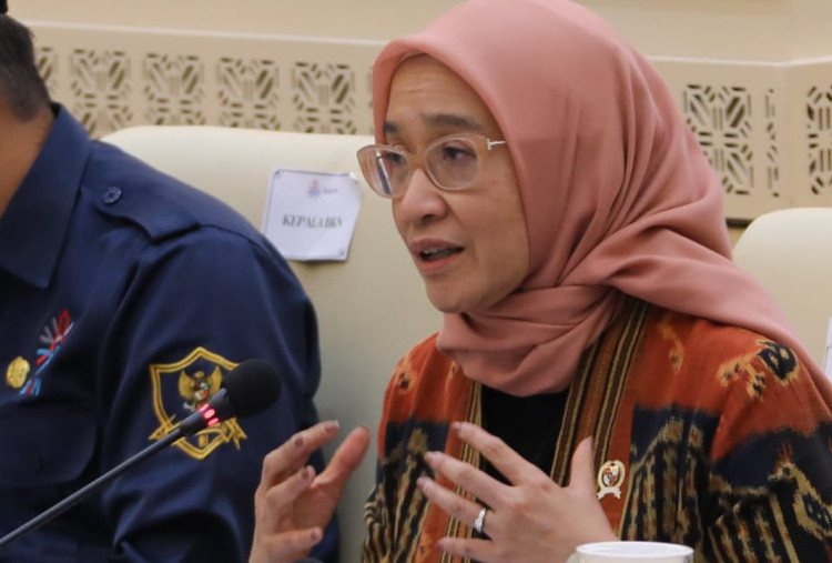 ASN WFH di Kafe Bakal Disanksi, Menpan RB: Ada Aturannya!