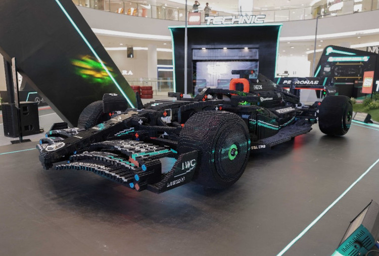 GOKIL! Mobil Balap F1 Ini Dibuat dari LEGO, Butuh 192 Ribu Balok dan 2400 Jam Hingga Sekeren Itu!
