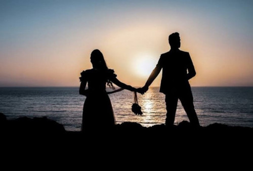 5 Tips Buat Pasangan Makin 'Happy' di Malam Minggu, Harus Romantis Ya!
