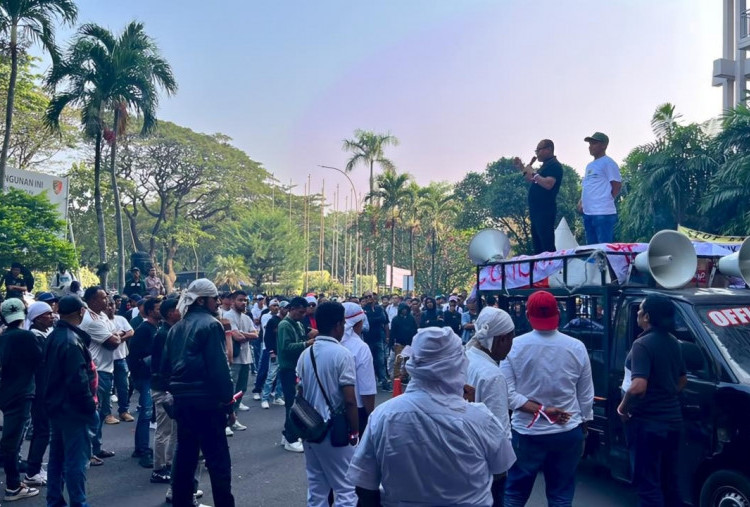 Ribuan Polisi Kawal Eksekusi Hotel Sultan Hari Ini