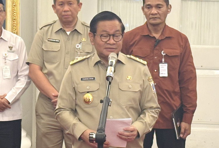 Pramono Umumkan Kenaikan UMP DKI 2026 Usai Kepgub Diteken Hari Ini