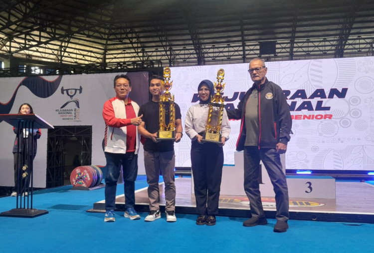 Jambi Berjaya di Kejurnas Angkat Besi Senior Pupuk Indonesia 2025: Sabet Emas Terbanyak, Luluk dan Ricko Terbaik