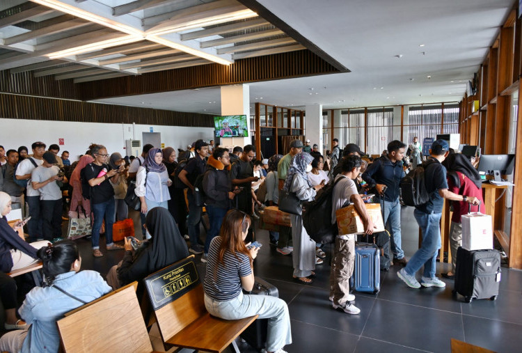 Konflik Iran-Israel Memanas, Kemenhub Minta Maskapai Waspada dan Siap Antisipasi