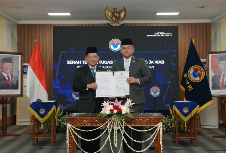 Serah Terima Jabatan Kepala BNPP, Mendagri Tito Harapkan Pengelolaan Perbatasan Lebih Optimal