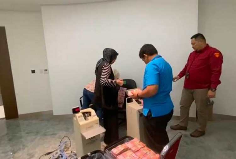 Kejagung Sita Rp2 Miliar dari Tersangka Suap Gratifikasi di PN Jakarta Pusat
