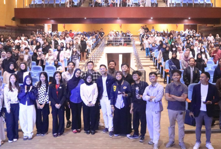 Jovial Da Lopez Bagikan Kisah Inspiratif dan Tip Memakai AI dalam Galaxy Campus