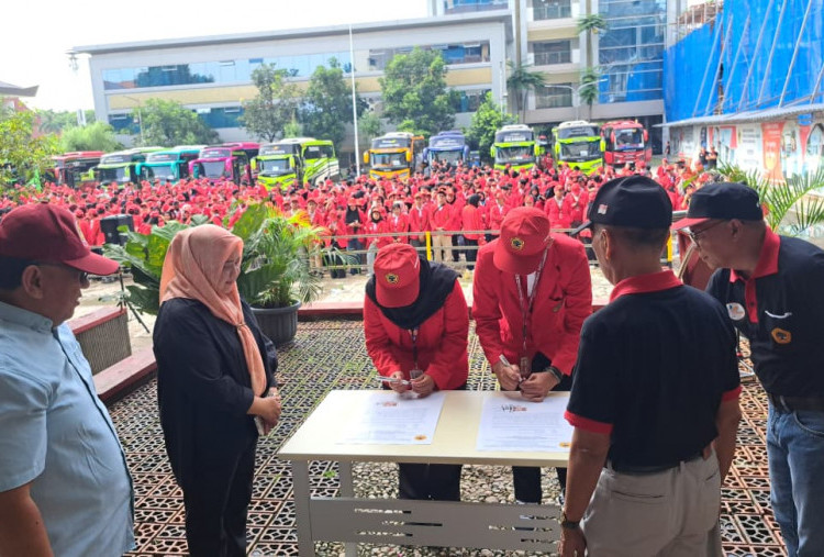 KKN Untag Surabaya Perkuat Sinergi Kampus dan Pemerintah, Dorong Pembangunan Desa Mojokerto