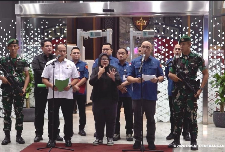 Dua Kali Jadi Tersangka, Kejagung Keukeuh Datangkan Riza Chalid ke Tanah Air