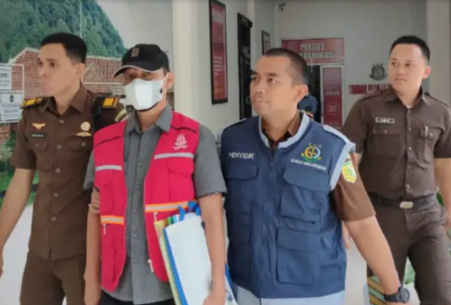 Kejaksaan Tahan Mantan Pejabat Bawaslu Musi Rawa Utara, Pingsan Saat Diperiksa Jaksa Penyidik