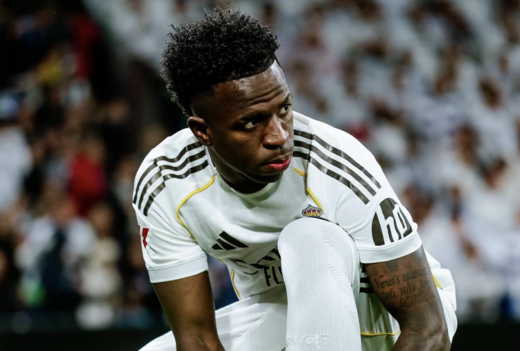 Janji Transfer Terungkap! Vinicius Diminta 'Pulkam' di Tengah Ketidakpastian Kontrak Real Madrid