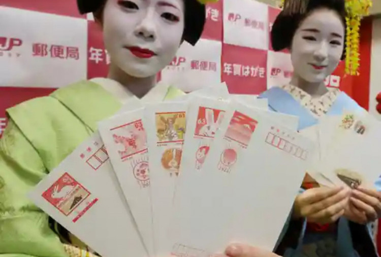 Tradisi Kartu Tahun Baru Nengajo di Jepang Terancam Punah