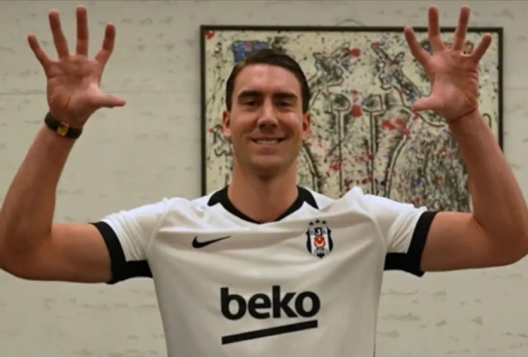 Vlahovic Resmi Berpisah dengan Juventus, Gabung Besiktas
