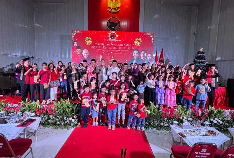 PDIP Jatim Rayakan Natal Bersama Semua Kader, Rawat Toleransi dan Kebhinekaan