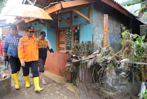 13 Kecamatan Terdampak Banjir, Pemkab Garut Tetapkan Situasi Darurat Bencana