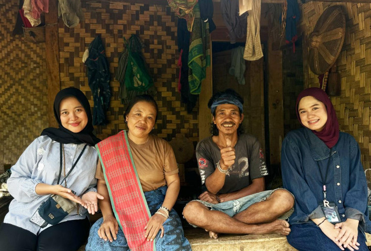 Tembus Hutan Rimba Kanekes, PNM Buktikan Pemberdayaan Sampai ke Tanah Baduy