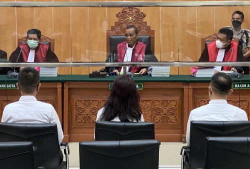 Mantan 3 Anak Buah Teddy Minahasa Jalani Pemeriksaan Saksi di PN Jakbar