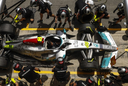 Formula 1 Spanyol, Mercedes Mulai Unjuk Gigi, Tempel Ferrari di FP 2 Seri 6 