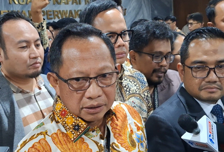 Mendagri akan Lapor Presiden Soal Usulan Revisi UU Politik Melalui Omnibus Law