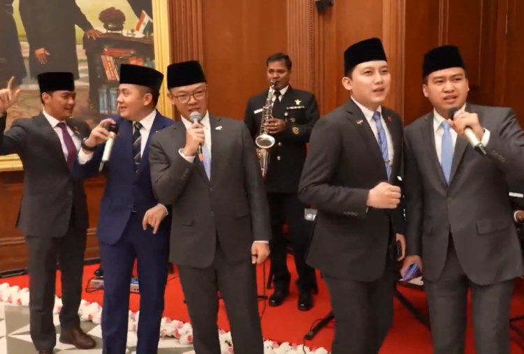 Gayeng! Delegasi Indonesia Nyanyi Kuch Kuch Hota Hai di Istana Kepresidenan India