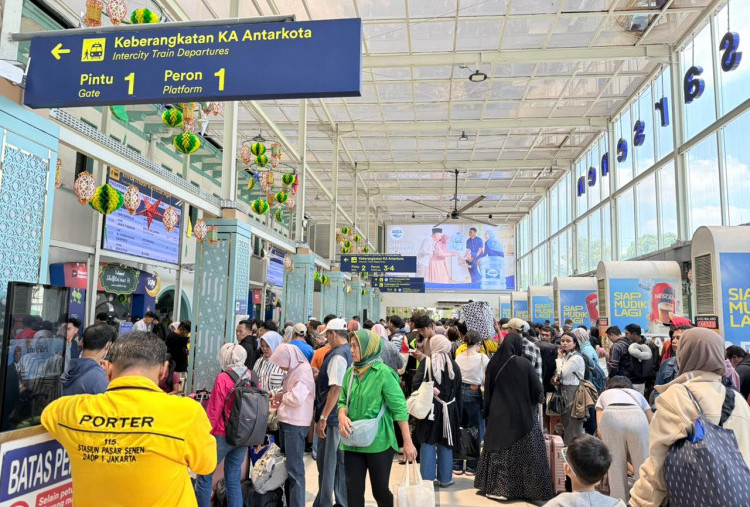 Penjualan Tiket KAI Lebaran 2026 Tembus 3,6 Juta, Okupansi KA Jarak Jauh Capai 120 Persen