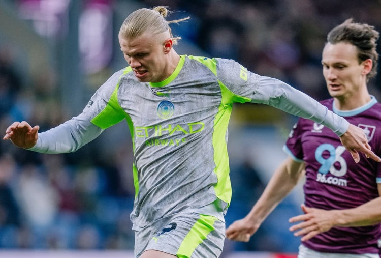 Manchester City Geser Arsenal di Puncak Klasemen, Gol Cepat Haaland Kirim Burnley Terdegradasi
