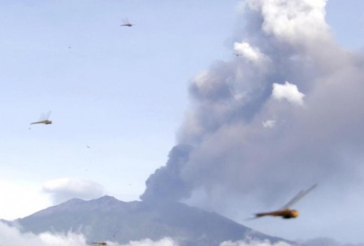 Aktivitas Gunung Raung Meningkat, Warga Diminta Waspada!