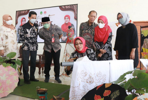 Dekranasda Kota Pasuruan Dorong Pemasaran Batik Khas Daerah