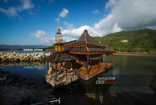 Masjid Apung Pacitan