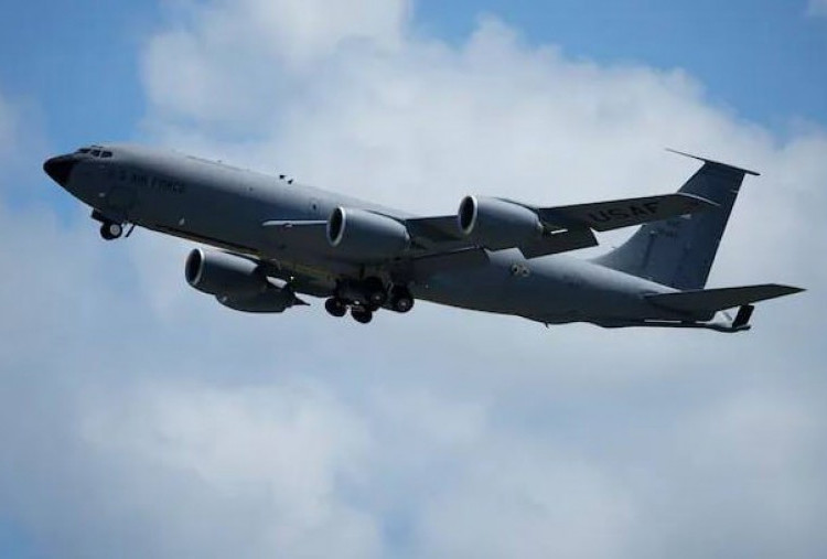 Rudal Iran Hantam Pangkalan Udara Saudi, Lima Pesawat Tanker AS Rusak