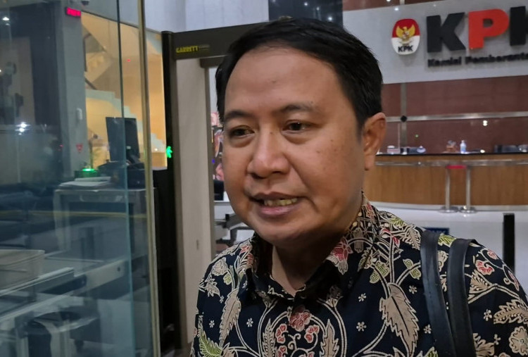 Hampir 12 Jam, Dirjen PHU Hilman Latief Dicecar Penyidik KPK soal Regulasi Kuota Haji di Kemenag