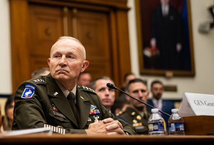 Belasan Jenderal Amerika Dipecat, Menteri Pertahanan Copot Kepala Staf Angkatan Darat 