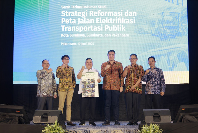 ITDP dan Kemenhub Luncurkan Hasil Studi Reformasi dan Peta Jalan Elektrifikasi Transportasi Publik Perkotaan