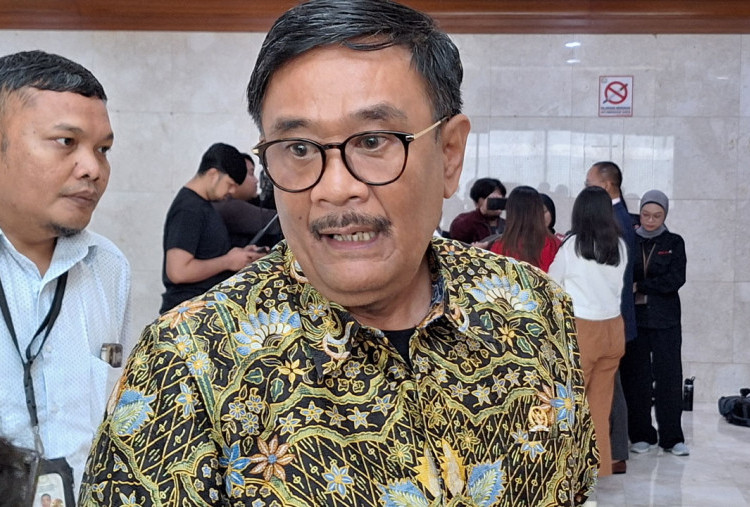 PDIP Tak Khawatir Jokowi Safari ke Berbagai Daerah, Djarot: Kami Justru Semakin Solid!