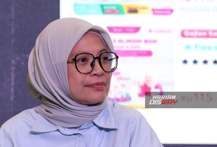 Rizky Juanita Azuz, Communications Senior Lead Tokopedia dan TikTok E-commerce, Indonesia, dalam talk show “Dari Hobi Review Jadi Penghasilan: Cara Mulai Affiliate TikTok Shop untuk
Para Ibu” di Jakarta, Sabtu (29/11/2025) menyampaikan, “Di Tokopedia dan TikTok Shop, kami
percaya teknologi dapat membuka potensi besar bagi pelaku usaha lokal. Inovasi yang lahir dari
kategori Mom & Baby bukan hanya mendorong pertumbuhan UMKM, tetapi juga berperan bagi
kesehatan dan kesejahteraan keluarga Indonesia. Karena itu, kami ingin memastikan kreator dan
afiliator dapat memanfaatkan platform digital secara optimal, agar kreativitas mereka berbuah
dampak ekonomi yang nyata bagi UMKM di seluruh Tanah Air.