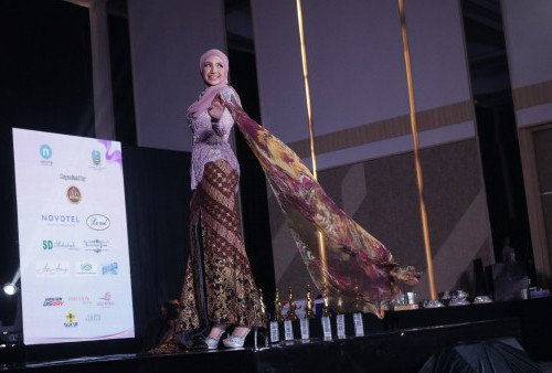  Nakhlaq Vadaq Cetak Sejarah di Puteri Indonesia Jatim 2023, Finalis Berjilbab Pertama yang Masuk Tiga Besar