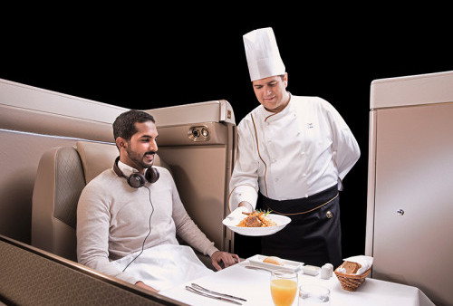 Naik Saudia Airlines Bisa Nikmati Layanan Koki di Atas Pesawat 