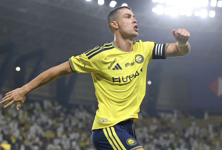 Usia 41 Tahun Tak Menghalangi Cristiano Ronaldo, Kini Tinggal 19 Gol Menuju 1.000 Gol