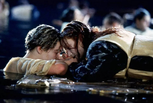 Kate Winslet Ungkap Fakta Menarik di Balik Adegan Pintu Titanic yang Ikonik