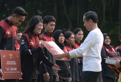 Jokowi Bagikan Bonus Buat Atlet Peraih Medali di SEA Games 2023, Nilainya Bikin Ngiri!
