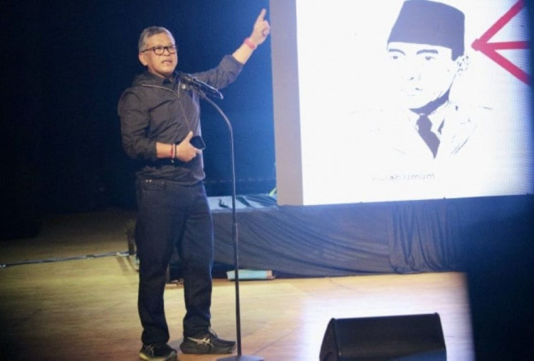 Beri Pesan Hari Pahlawan, Hasto Kristiyanyo Ajak Anak Muda Teladani Nilai-Nilai Bung Karno 
