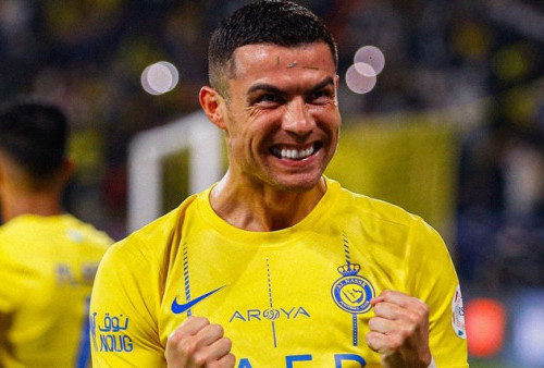  Cristiano Ronaldo Cetak Gol Spektakuler,  Al-Nassr Menang Telak Atas Al-Akhdoud 